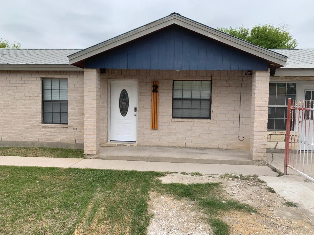 Traveler Stay Eagle Pass Exterior foto